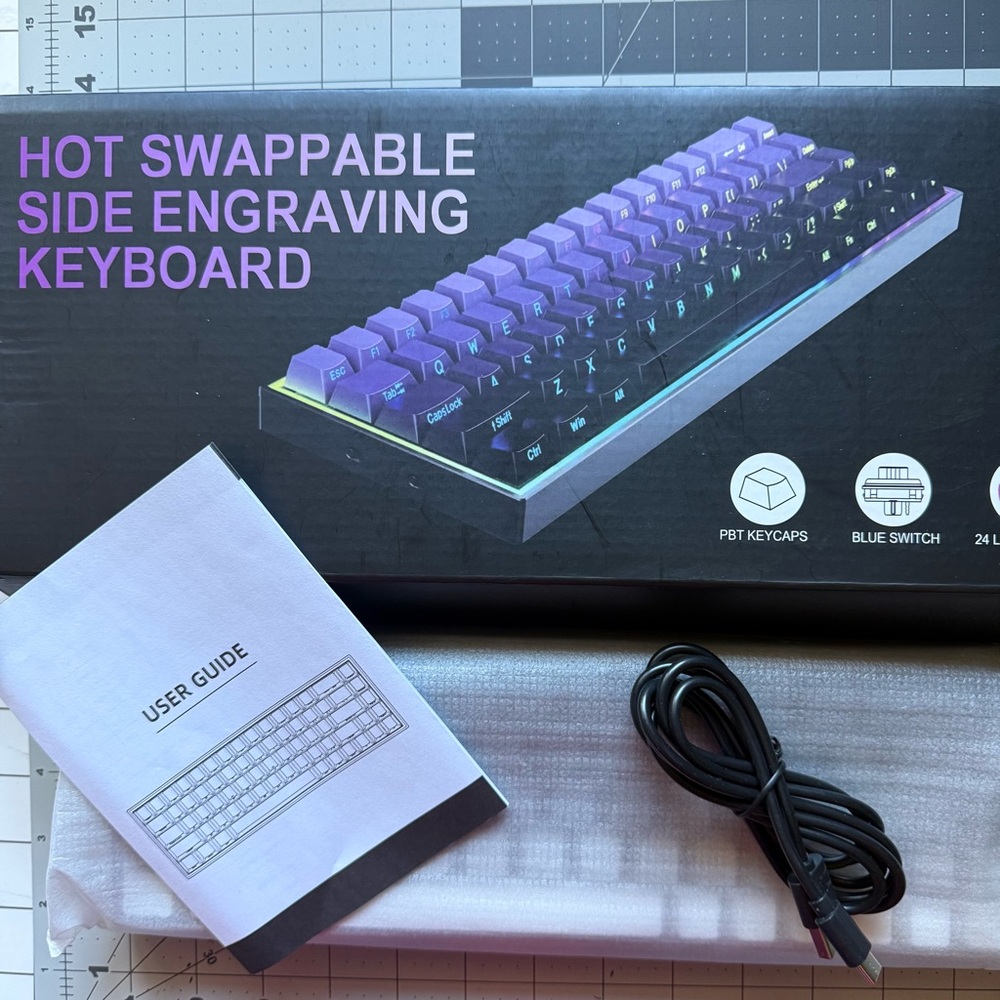 Hot Swappable Gaming Keyboard Side Engraving 68 key